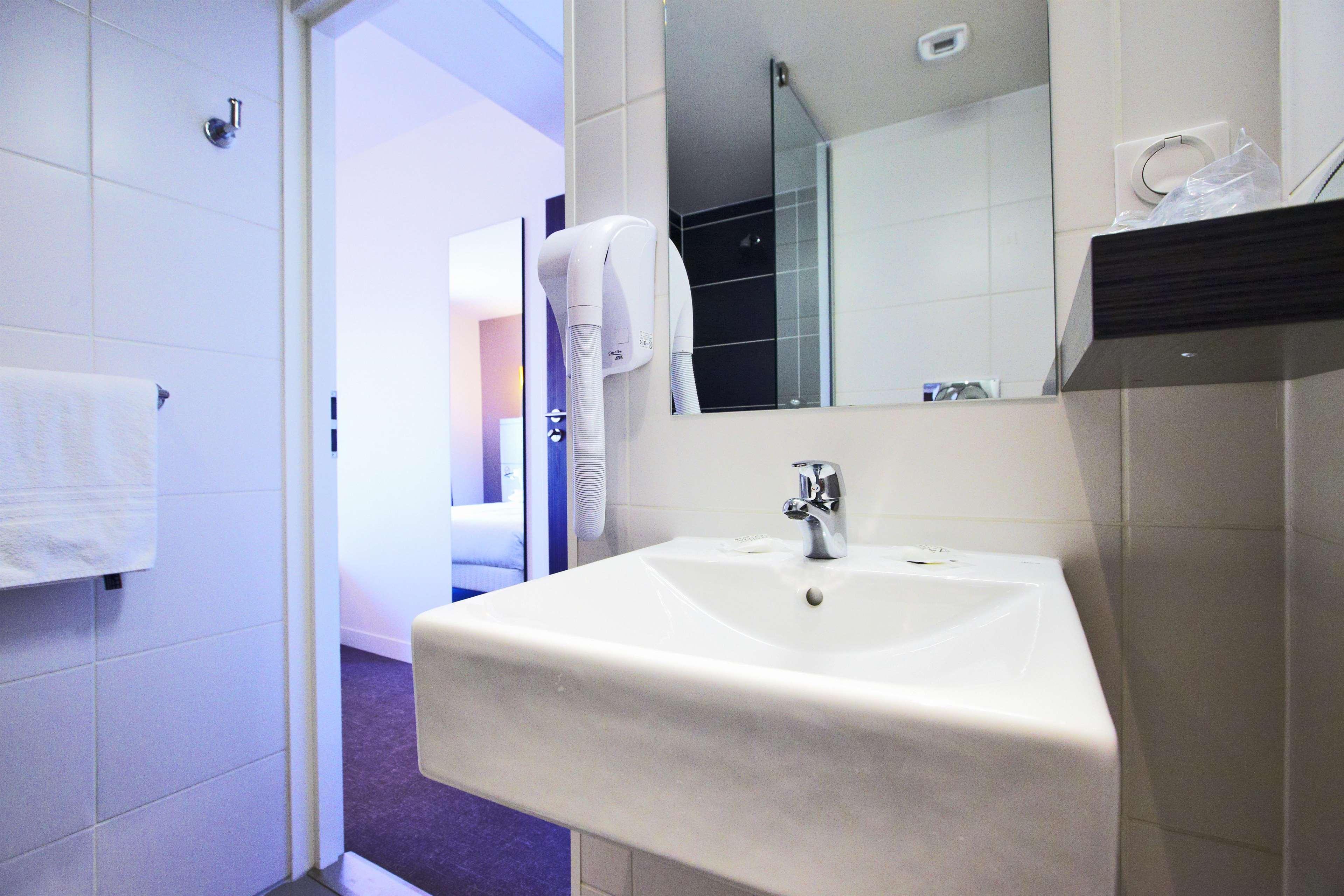 Hotel Confort La Rochelle Centre Les Minimes Eksteriør bilde