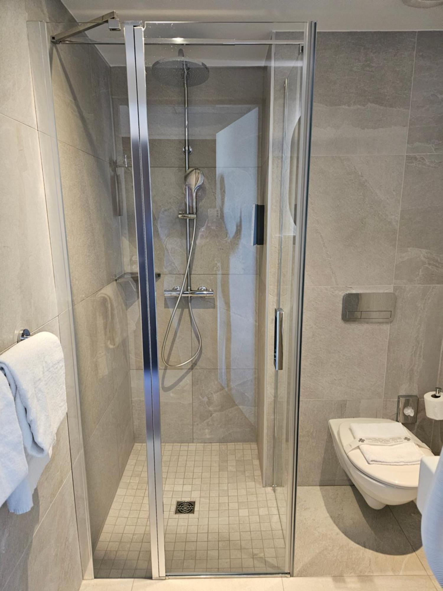 Hotel Confort La Rochelle Centre Les Minimes Eksteriør bilde